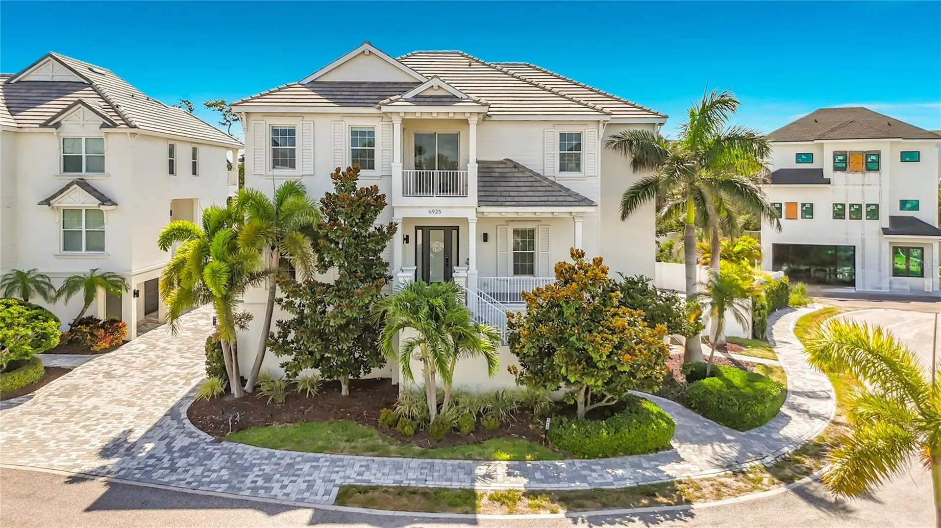 6925 Bochi Circle Sarasota FL 34242