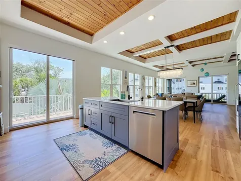 6925 Bochi Circle Sarasota FL 34242