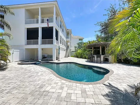 6925 Bochi Circle Sarasota FL 34242