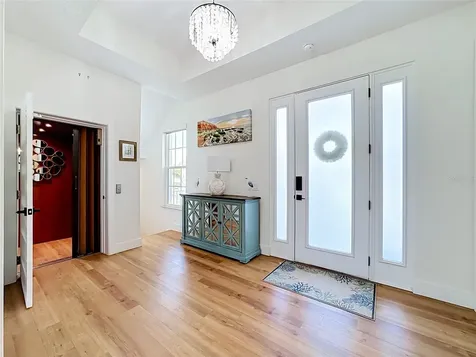 6925 Bochi Circle Sarasota FL 34242
