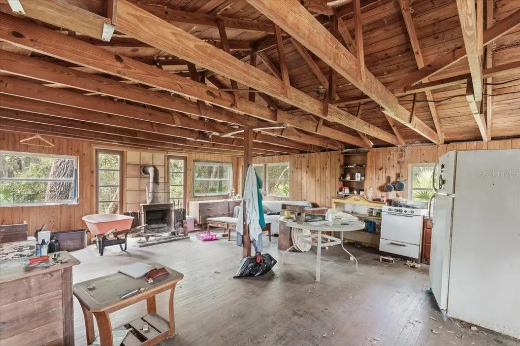 138 Hutchinson Lane Hawthorne FL 32640
