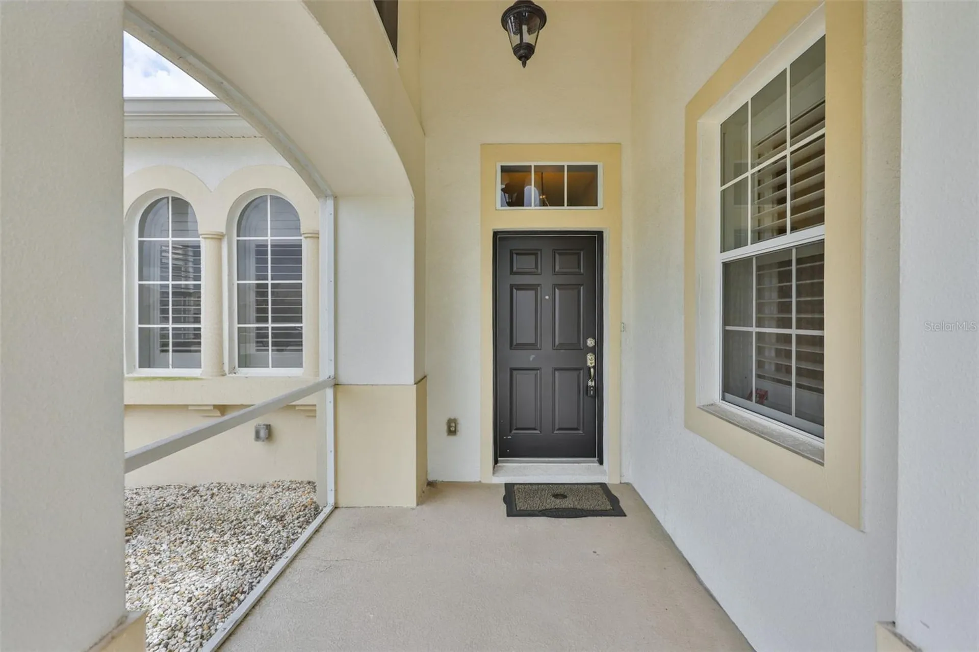 1050 Regal Manor Way Sun City Center FL 33573