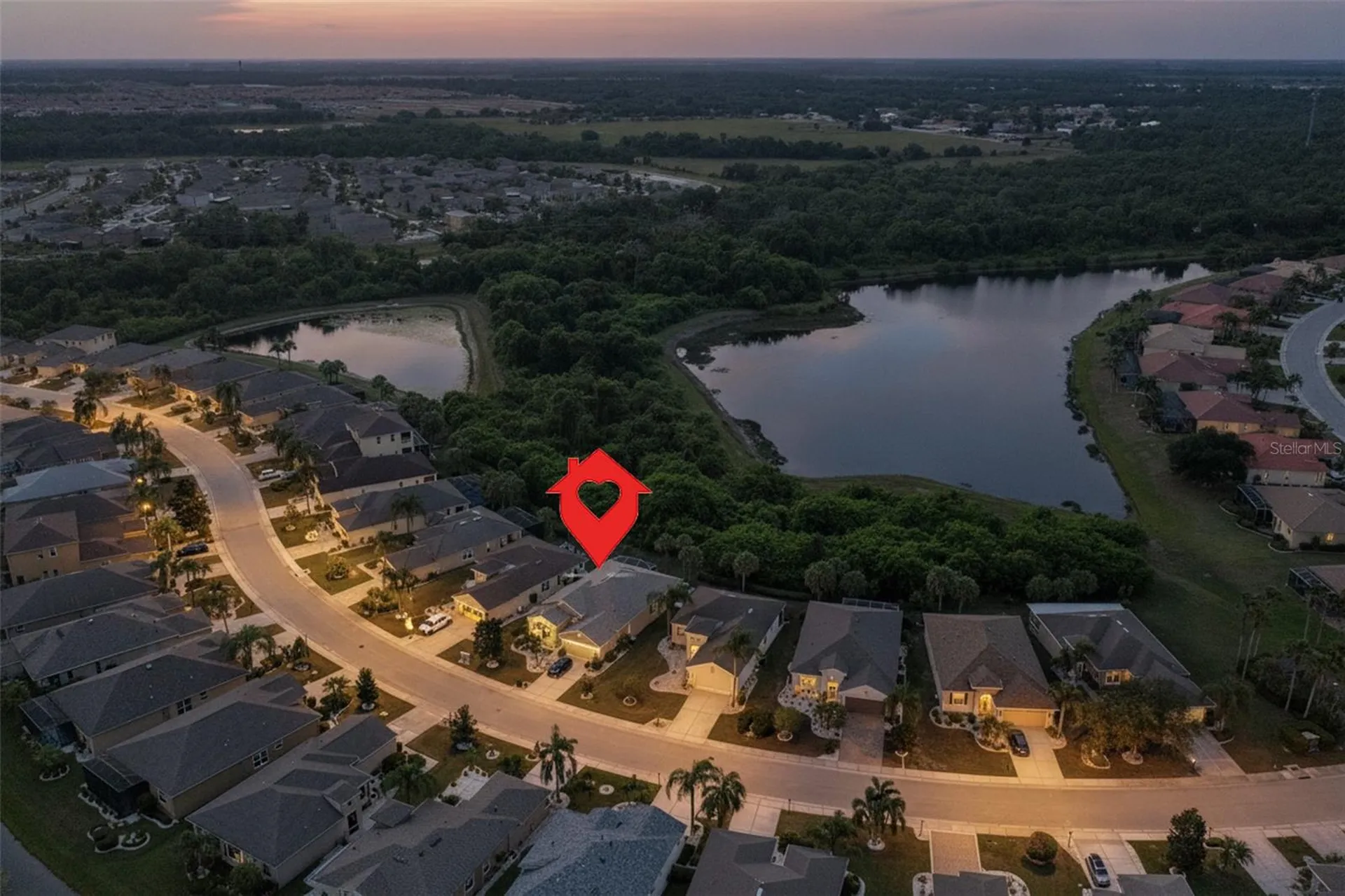 1050 Regal Manor Way Sun City Center FL 33573