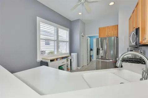 1050 Regal Manor Way Sun City Center FL 33573