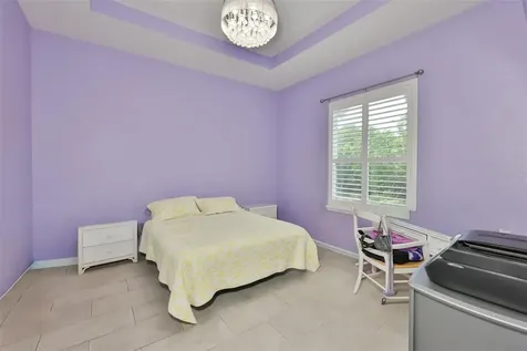 1050 Regal Manor Way Sun City Center FL 33573