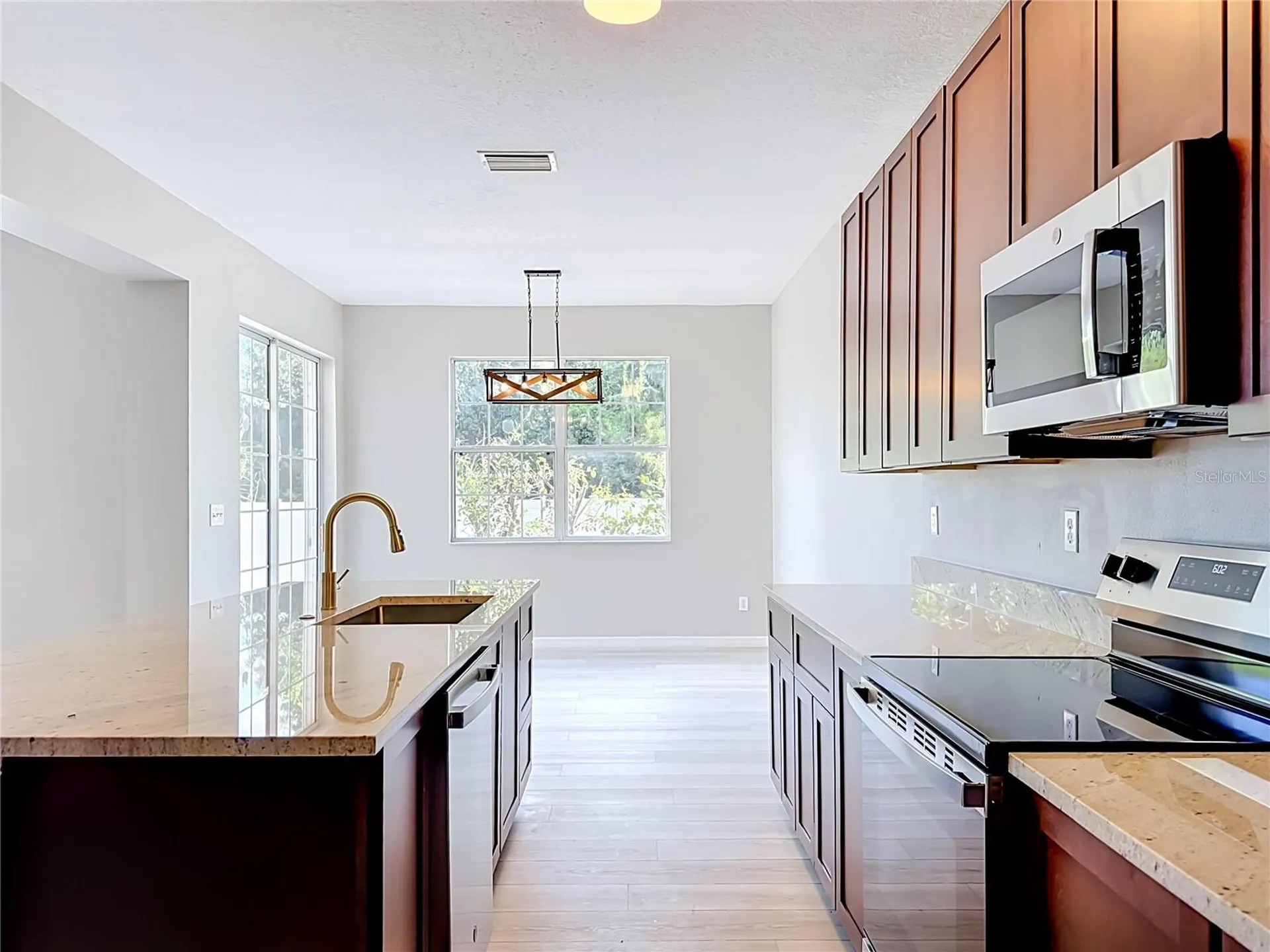 1620 Atlantic Drive Ruskin FL 33570