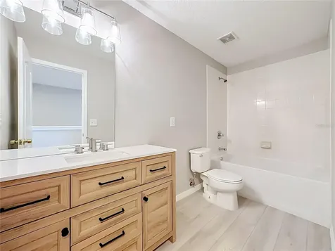 1620 Atlantic Drive Ruskin FL 33570
