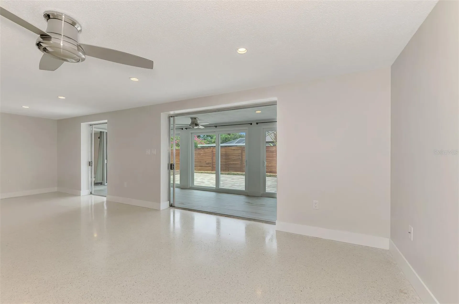 2920 Gulf Gate Drive Sarasota FL 34231