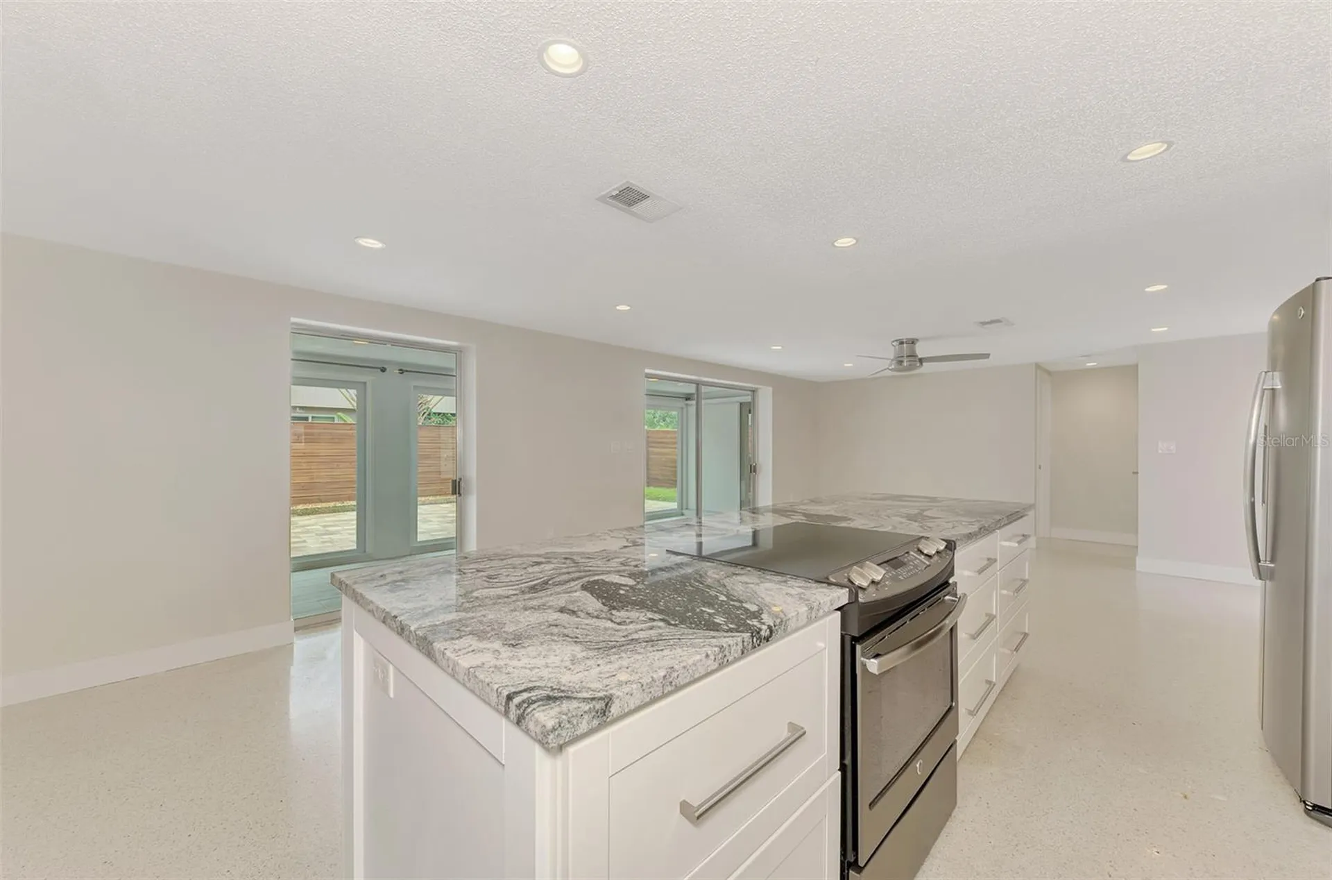 2920 Gulf Gate Drive Sarasota FL 34231