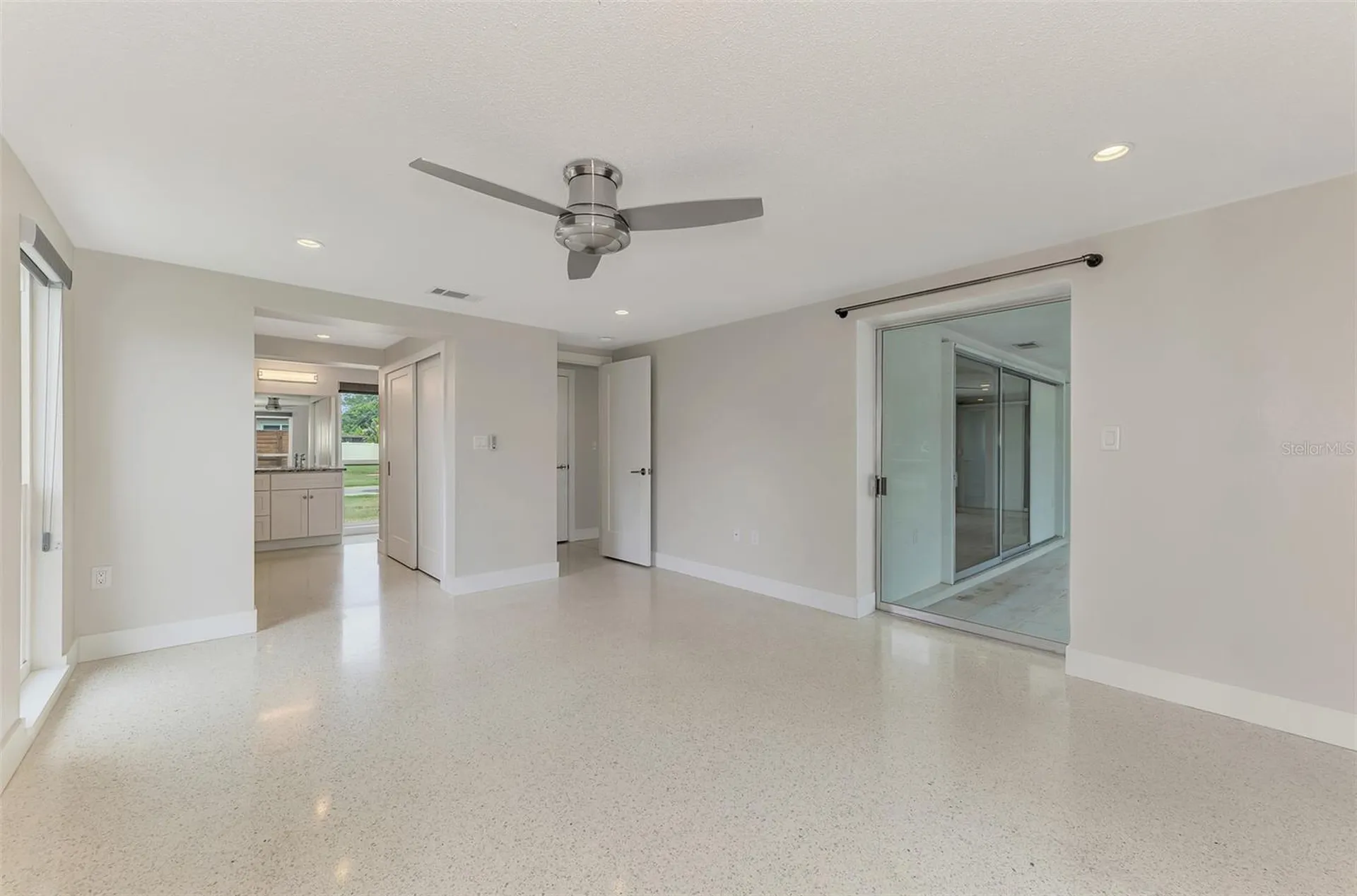 2920 Gulf Gate Drive Sarasota FL 34231