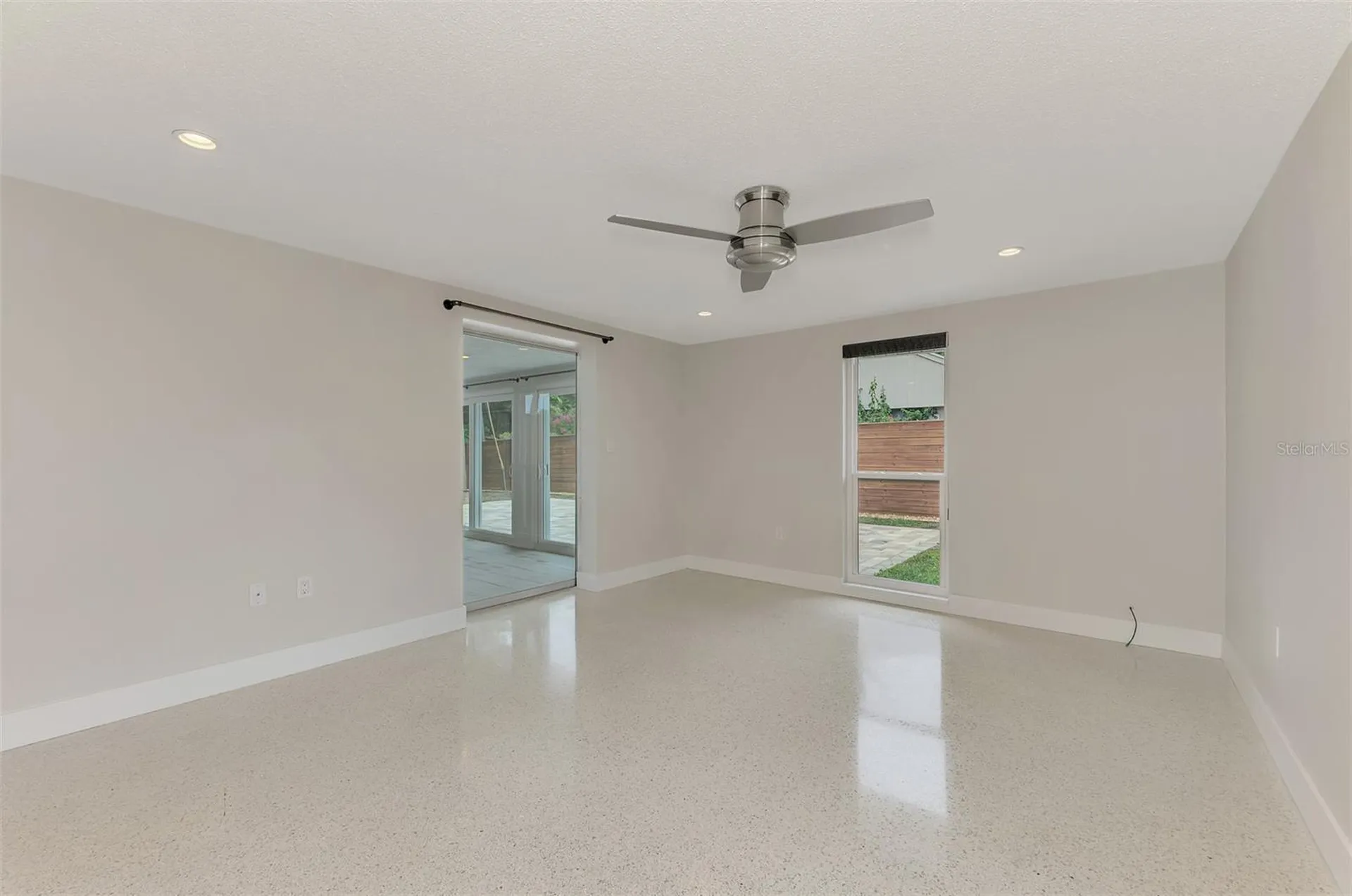 2920 Gulf Gate Drive Sarasota FL 34231