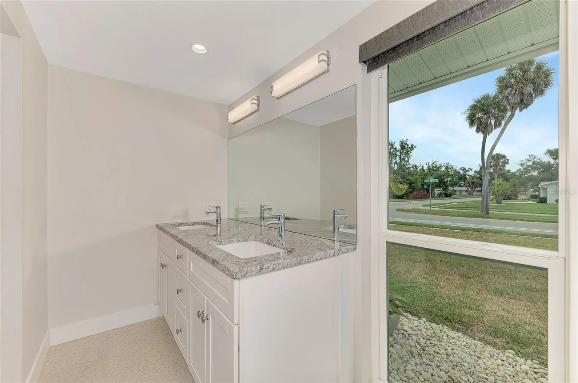 2920 Gulf Gate Drive Sarasota FL 34231