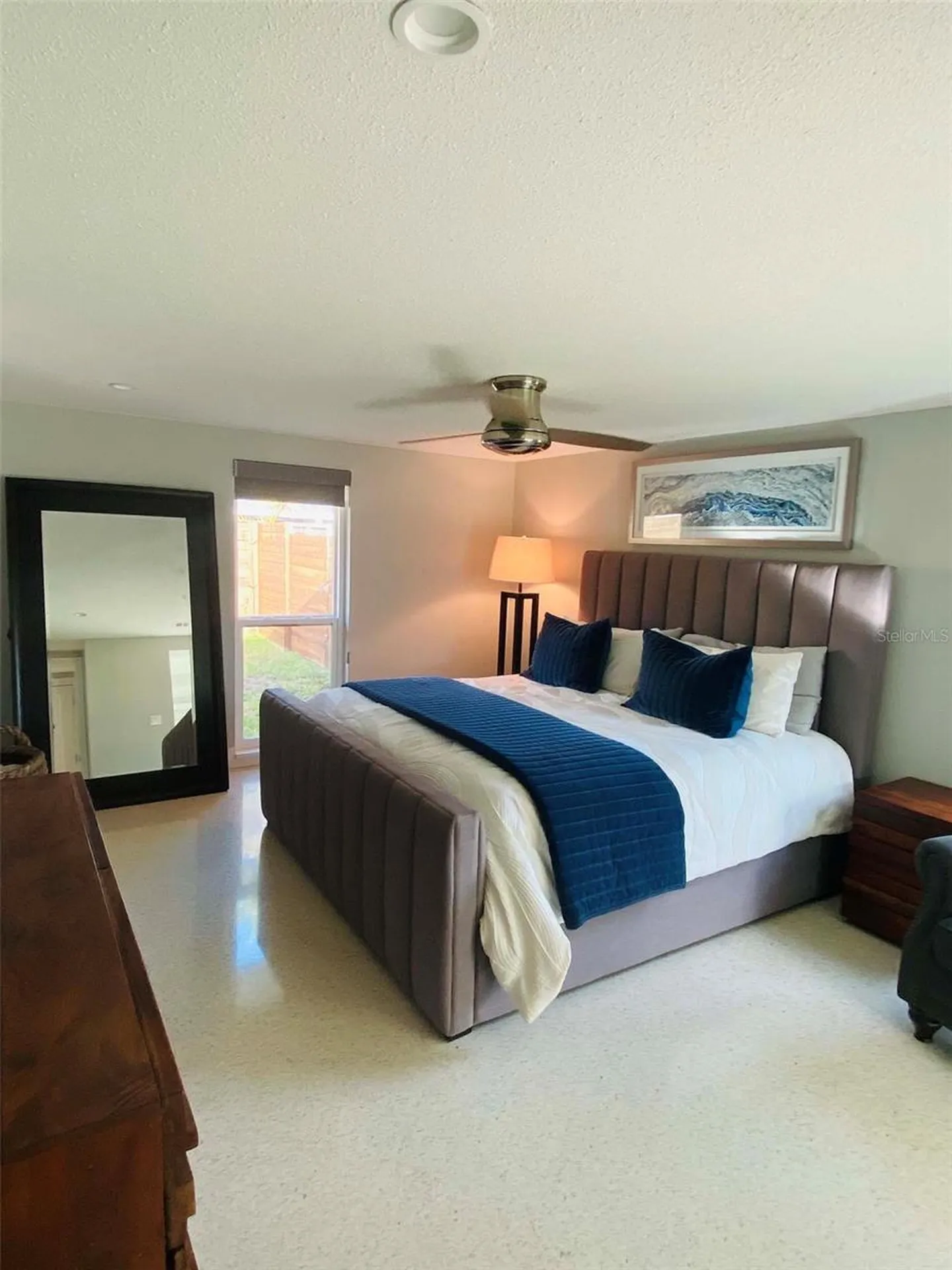 2920 Gulf Gate Drive Sarasota FL 34231