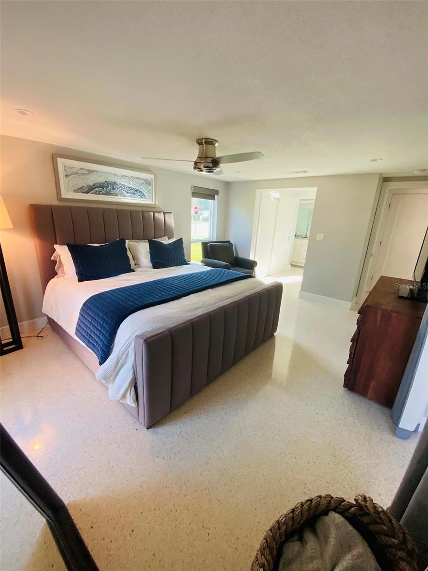 2920 Gulf Gate Drive Sarasota FL 34231