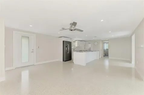 2920 Gulf Gate Drive Sarasota FL 34231