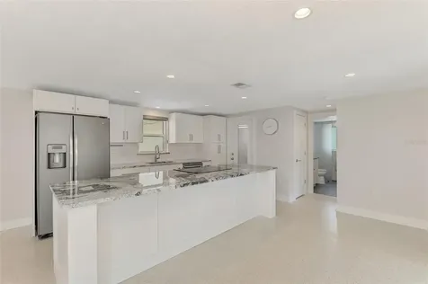 2920 Gulf Gate Drive Sarasota FL 34231