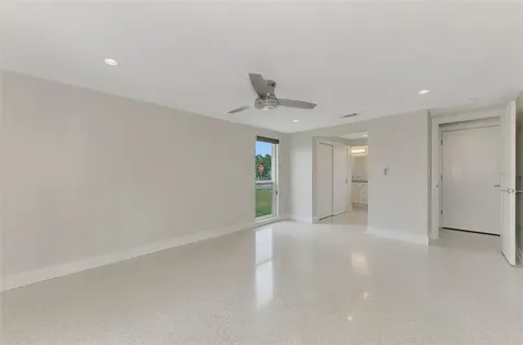 2920 Gulf Gate Drive Sarasota FL 34231