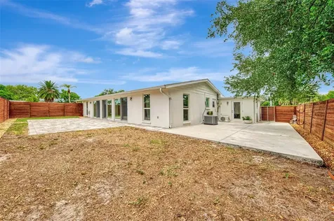 2920 Gulf Gate Drive Sarasota FL 34231