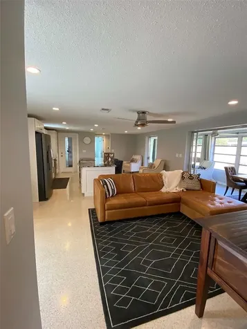 2920 Gulf Gate Drive Sarasota FL 34231