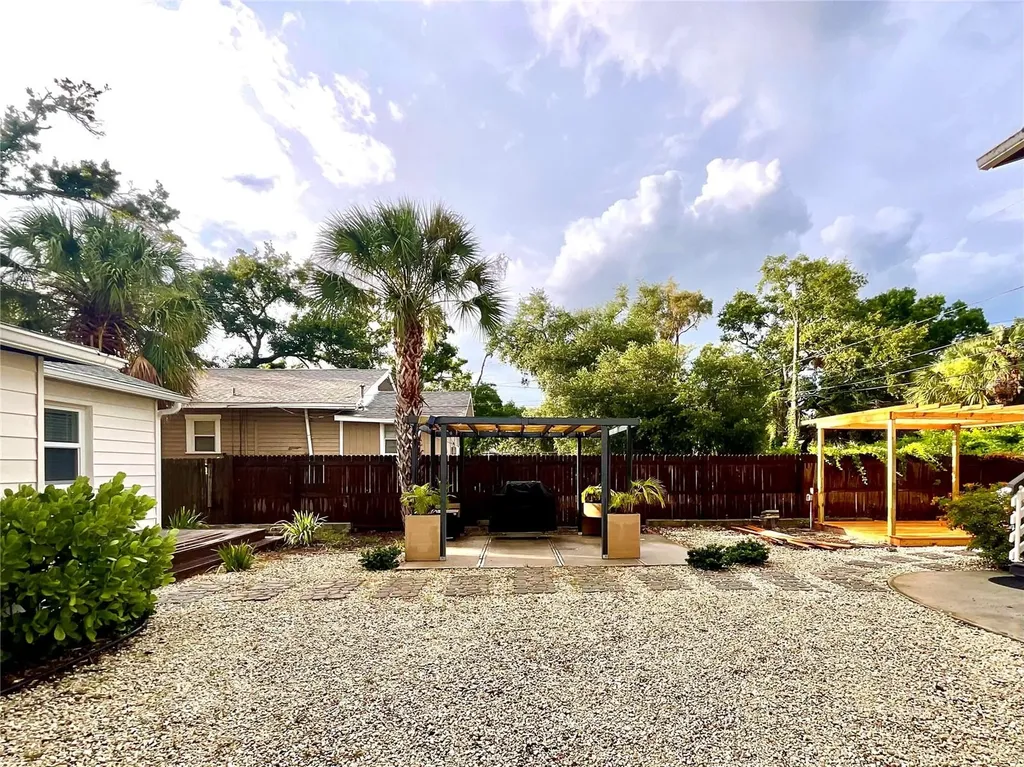 1844 Auburn Street S St Petersburg FL 33712