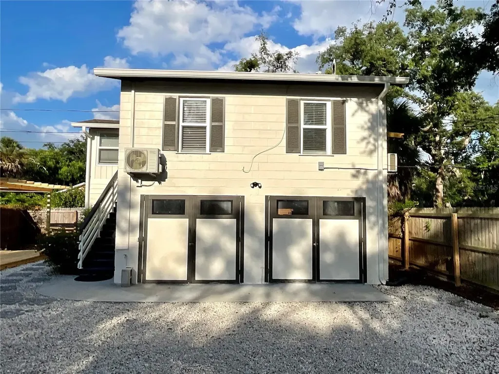 1844 Auburn Street S St Petersburg FL 33712