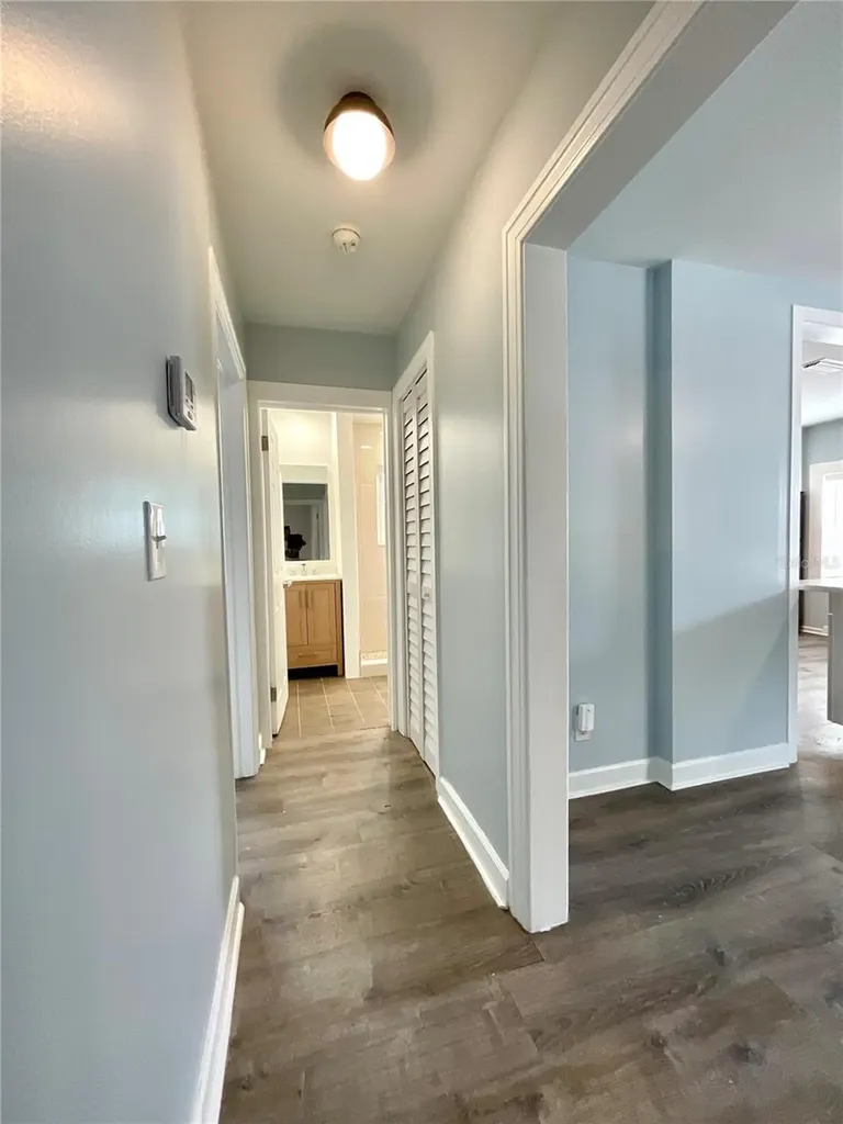 1844 Auburn Street S St Petersburg FL 33712