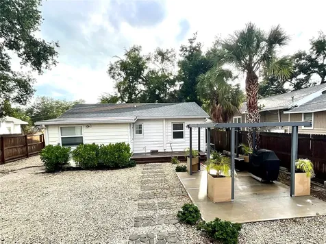 1844 Auburn Street S St Petersburg FL 33712