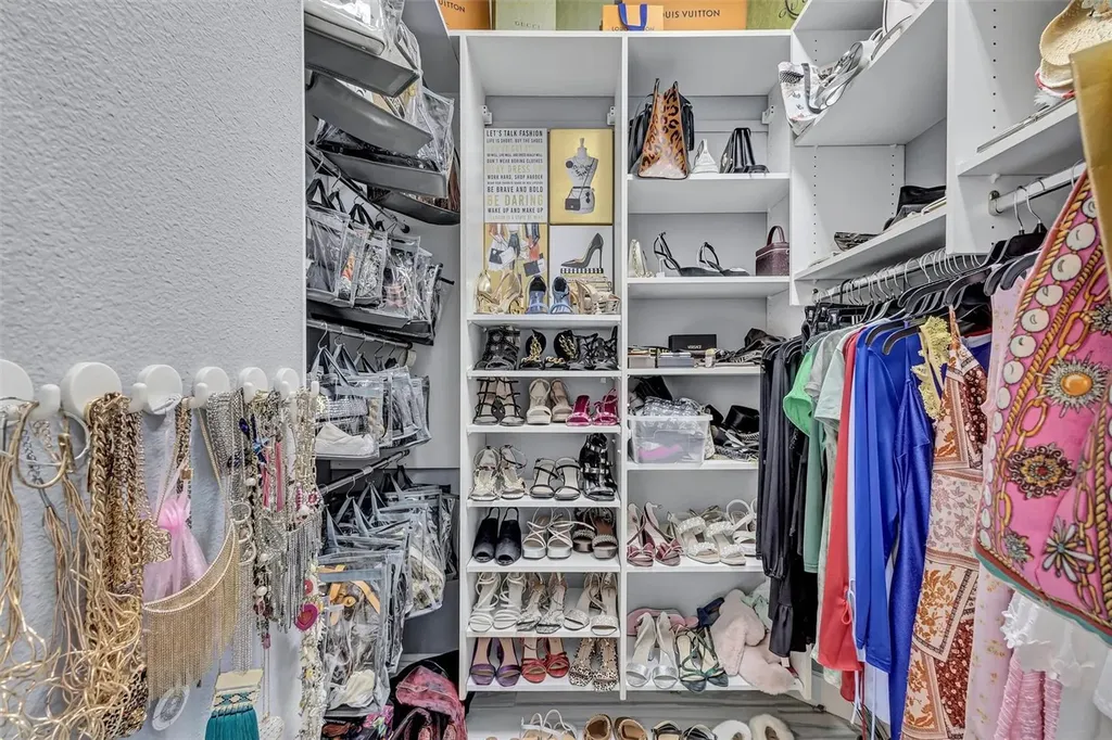 139 Tall Trees Court Sarasota FL 34232