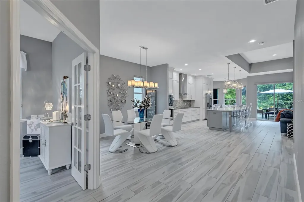 139 Tall Trees Court Sarasota FL 34232