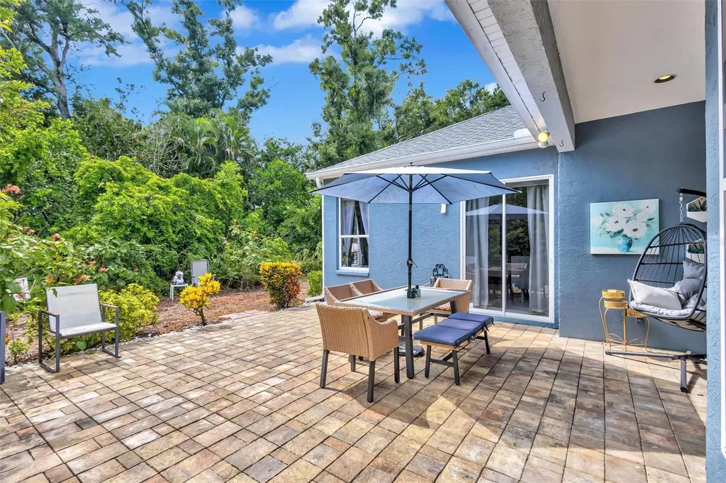 139 Tall Trees Court Sarasota FL 34232