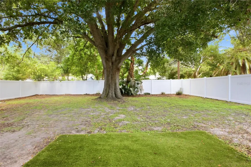 29739 68th Street N Clearwater FL 33761