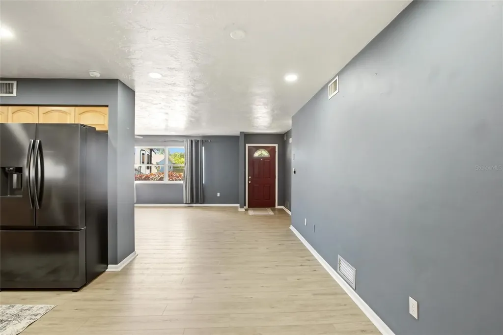 29739 68th Street N Clearwater FL 33761