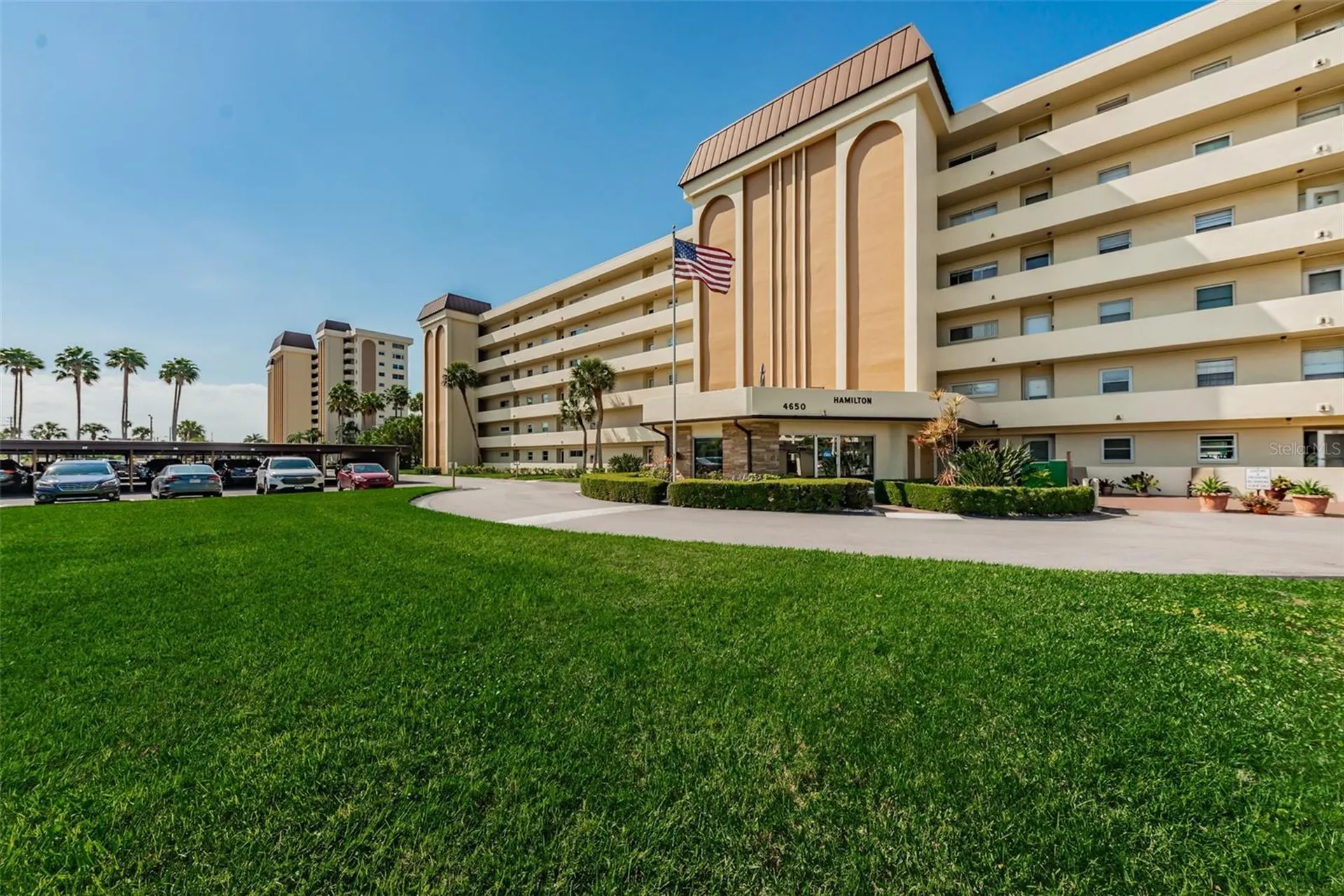 4650 Cove Circle St Petersburg FL 33708