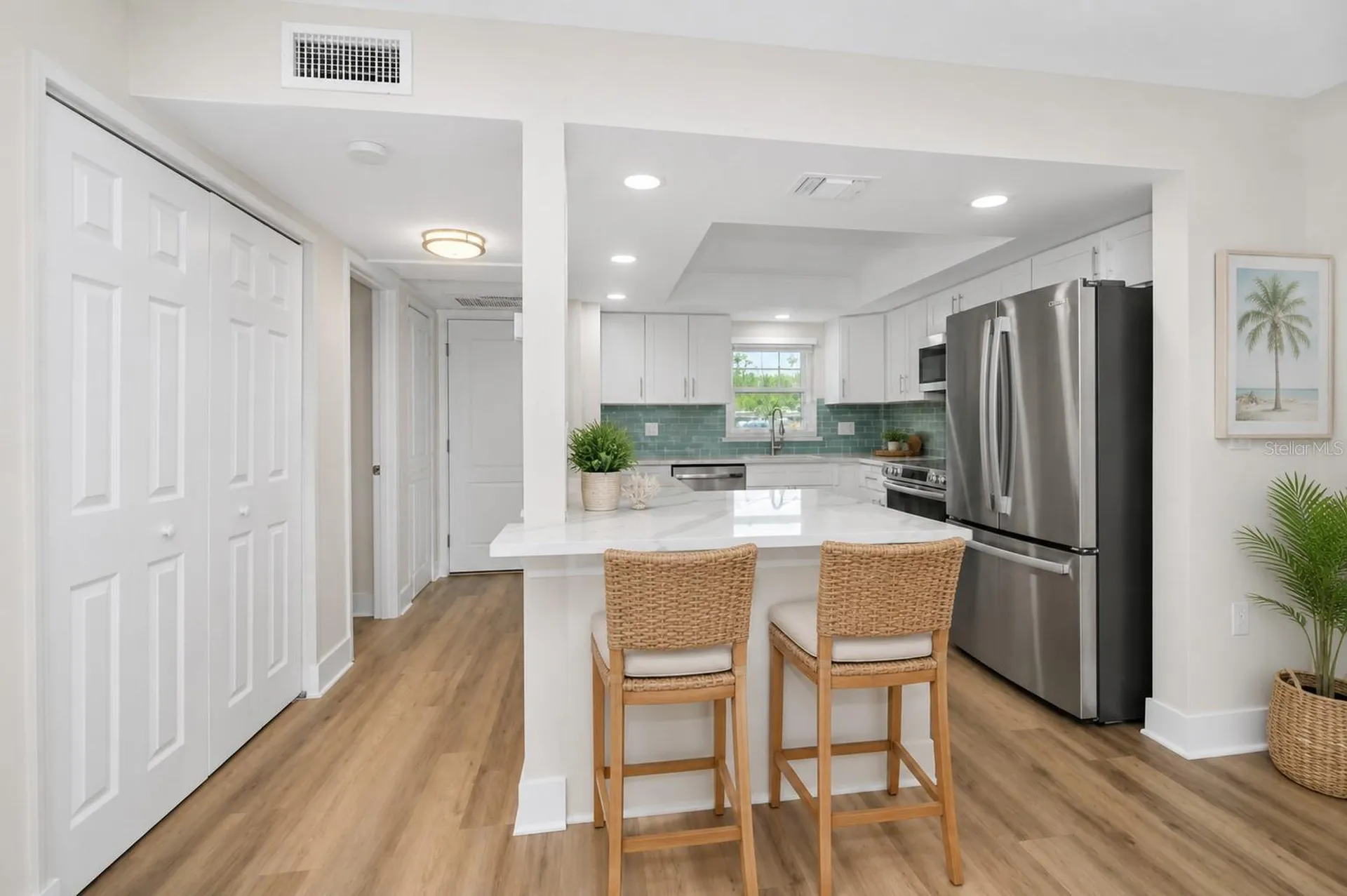 4650 Cove Circle St Petersburg FL 33708