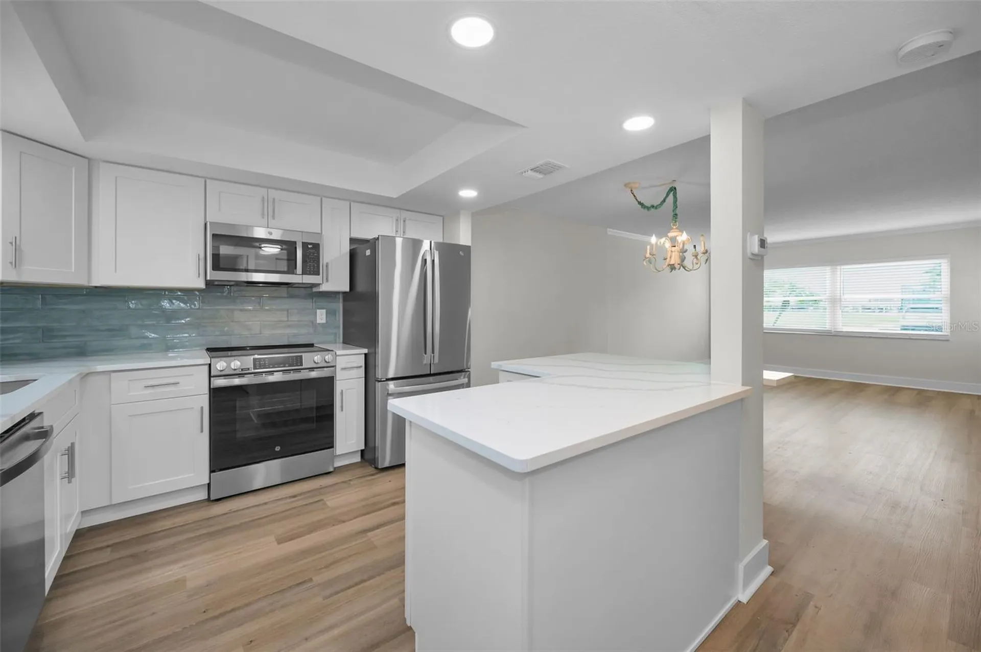 4650 Cove Circle St Petersburg FL 33708