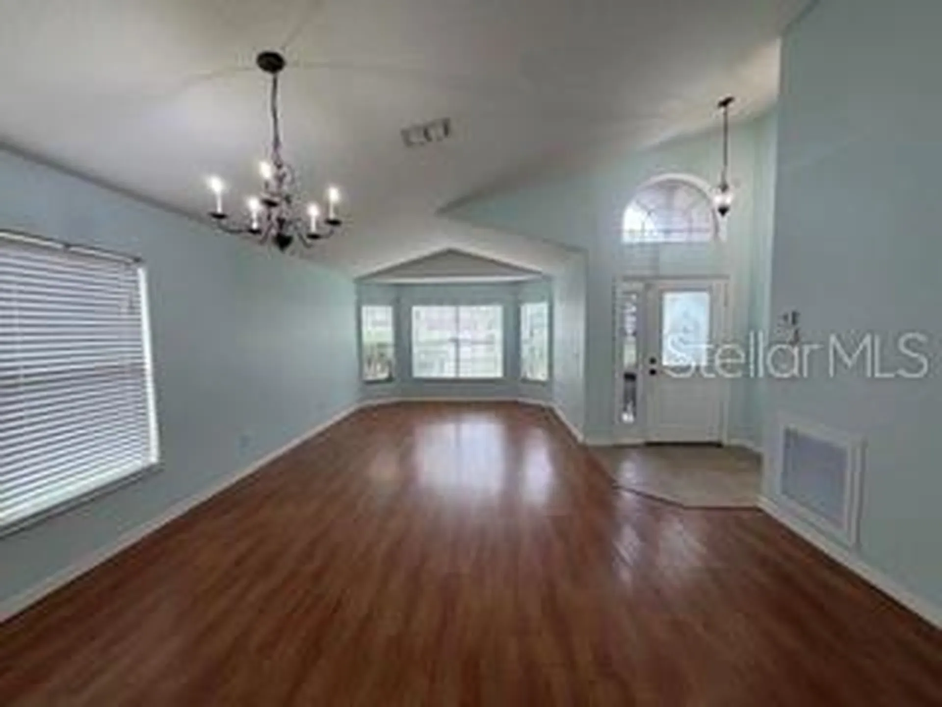 9812 Doriath Circle Orlando FL 32825