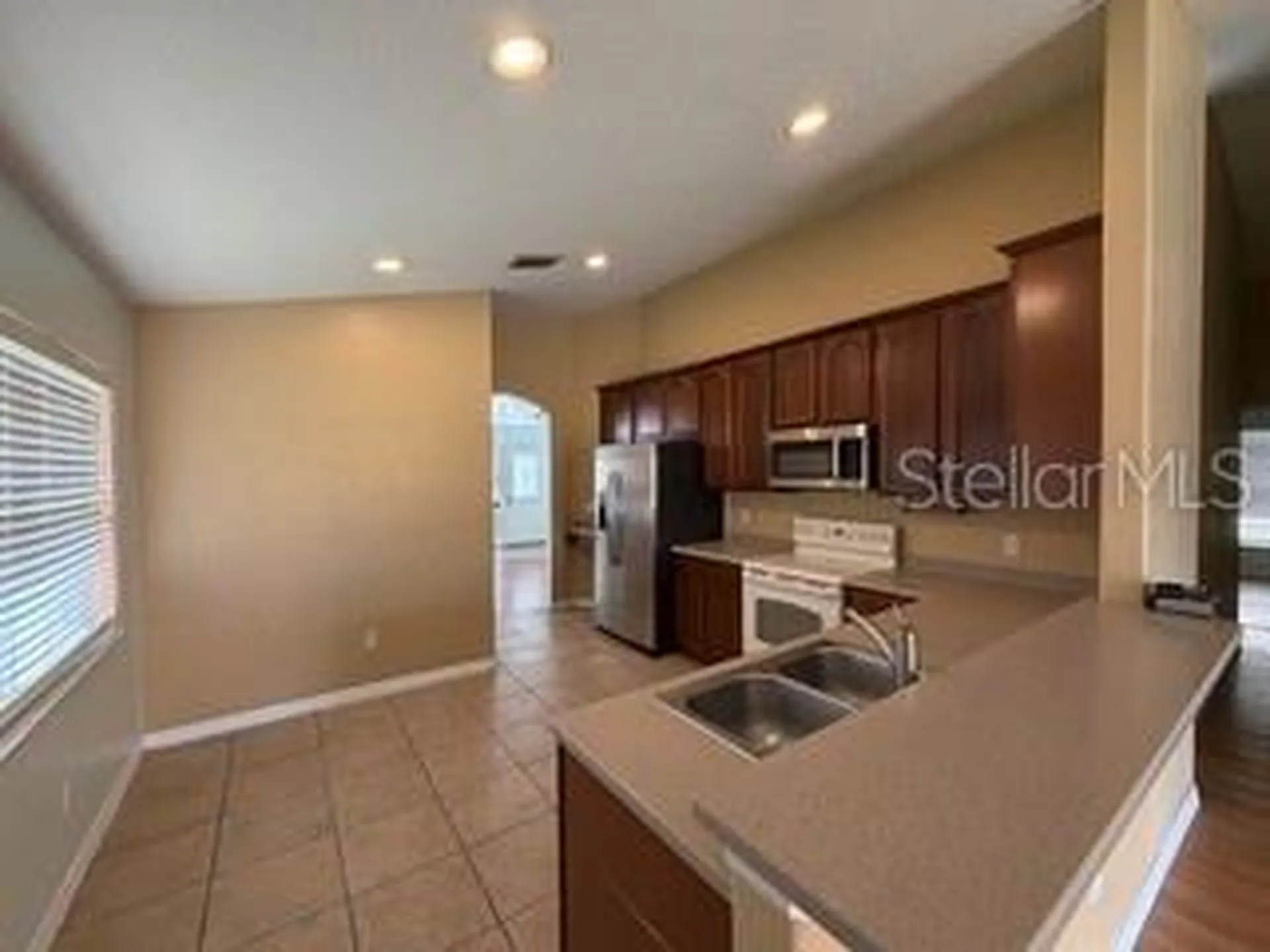 9812 Doriath Circle Orlando FL 32825
