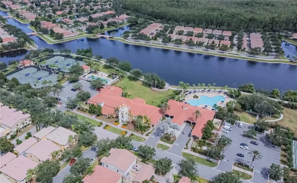 8523 Leatherleaf Lane Orlando FL 32827