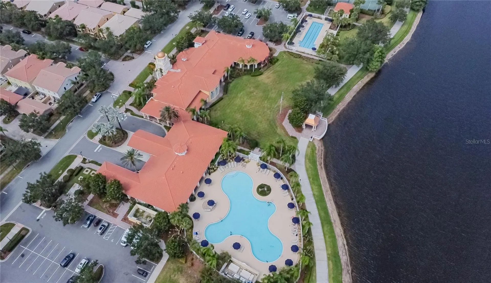 8523 Leatherleaf Lane Orlando FL 32827