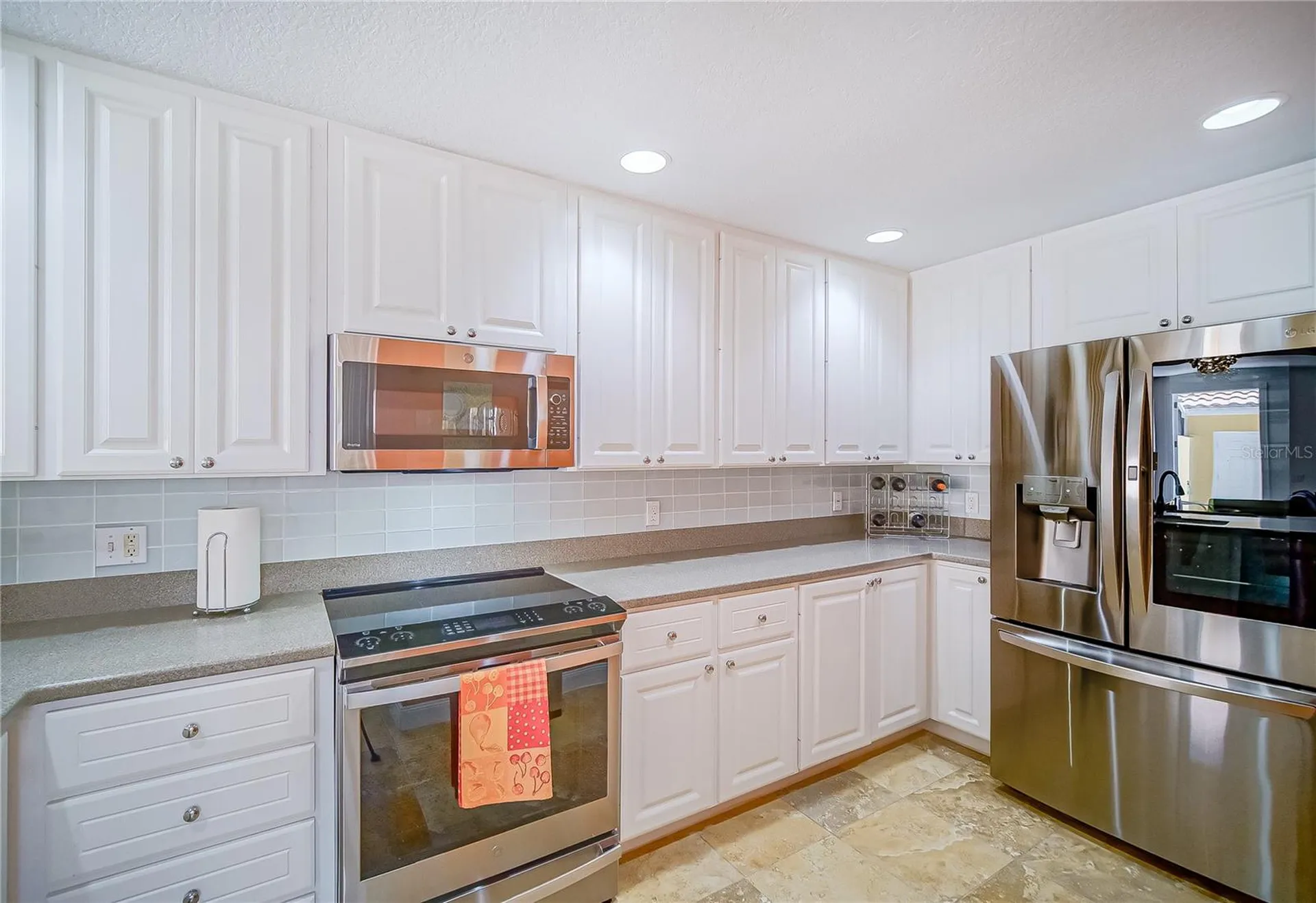 8523 Leatherleaf Lane Orlando FL 32827
