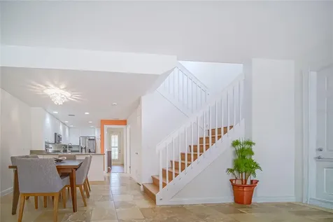 8523 Leatherleaf Lane Orlando FL 32827