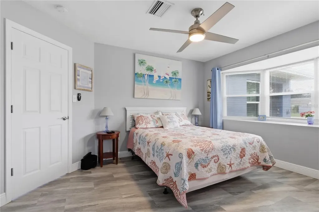 709 Highland Avenue N Largo FL 33770