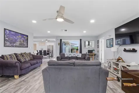 709 Highland Avenue N Largo FL 33770