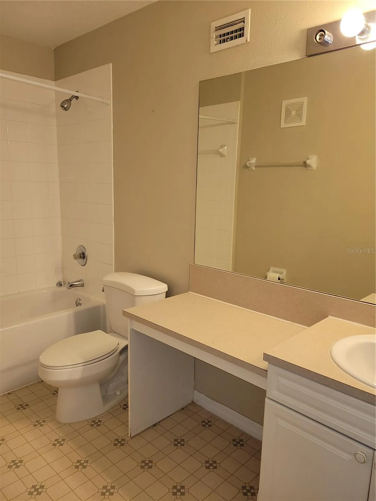 1325 Washington Palm Loop Davenport FL 33897