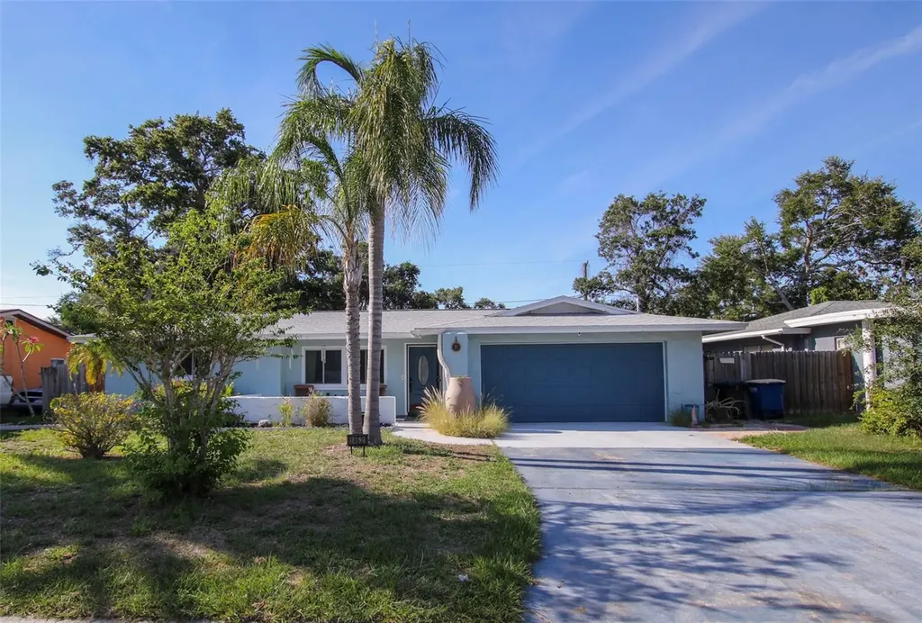 1462 Carolyn Lane Clearwater FL 33755