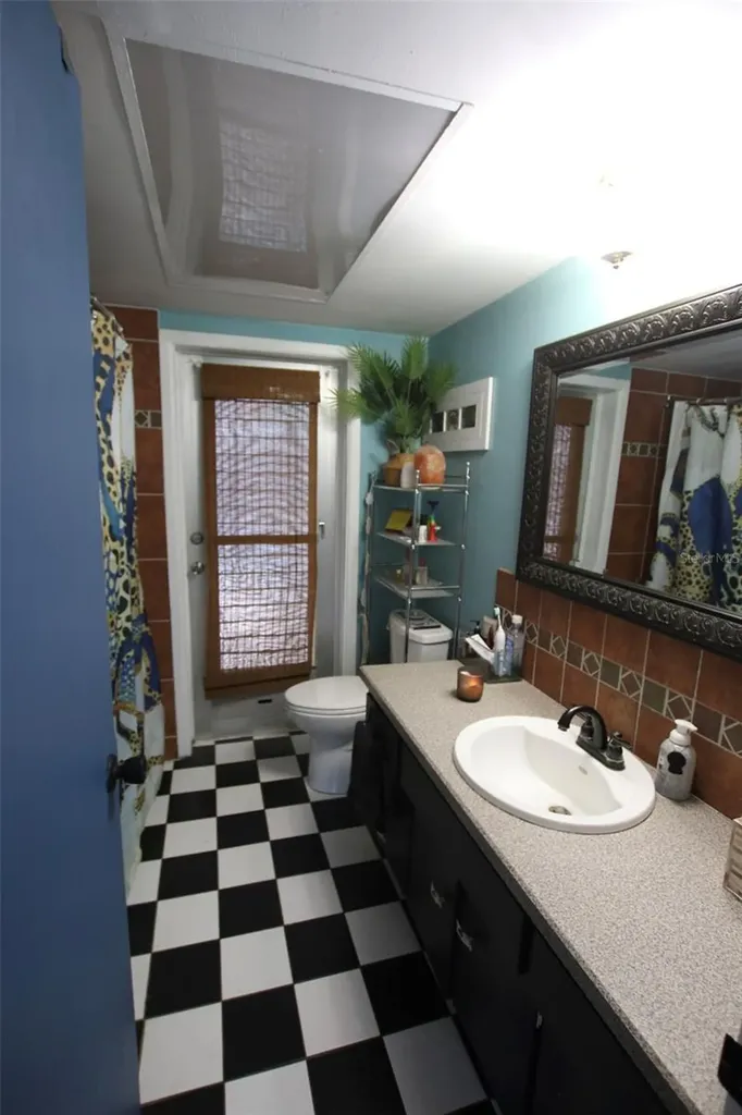 1462 Carolyn Lane Clearwater FL 33755