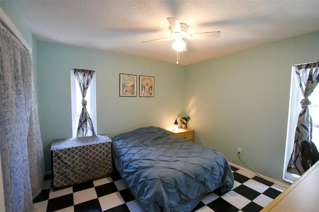 1462 Carolyn Lane Clearwater FL 33755