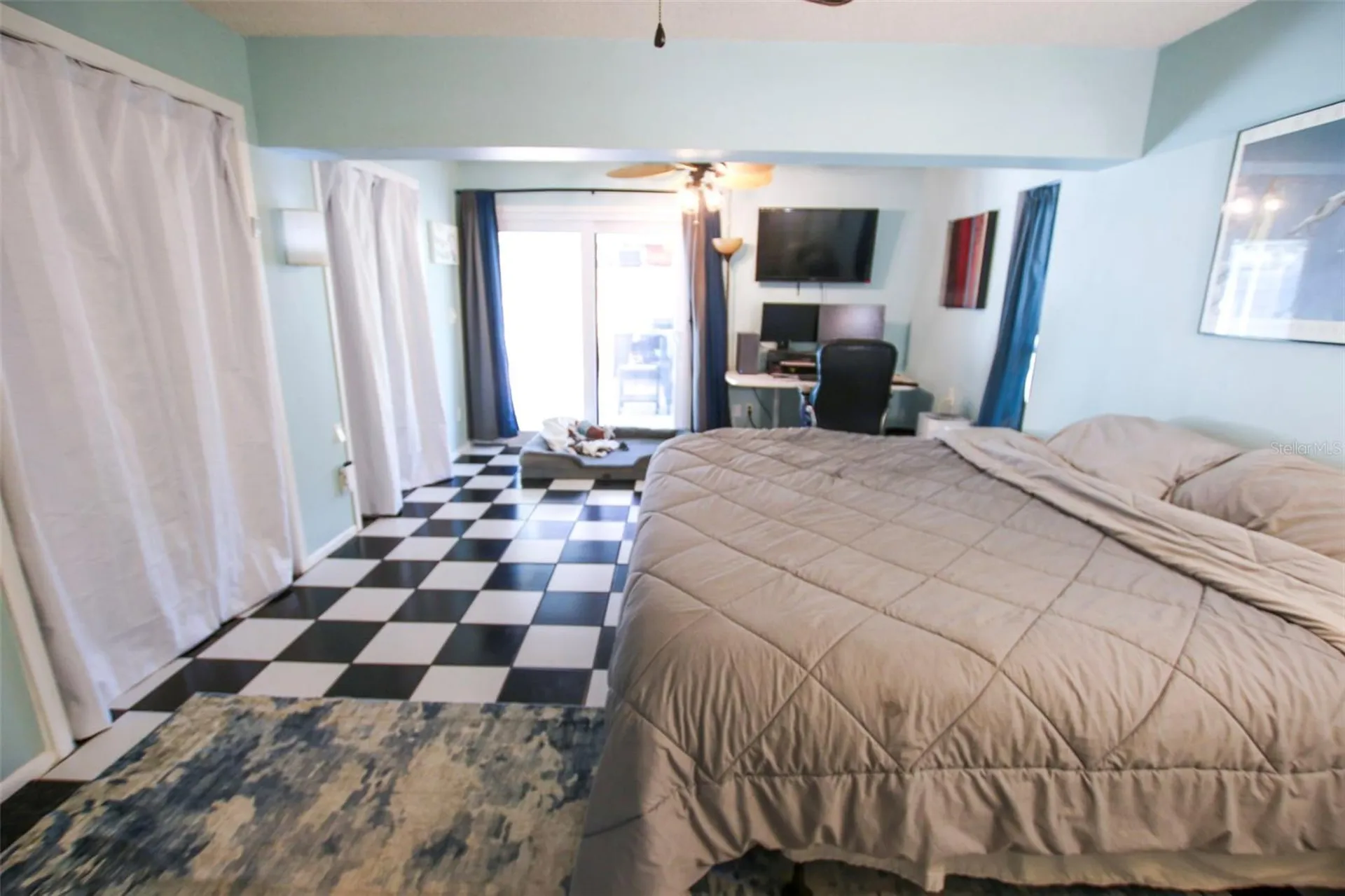 1462 Carolyn Lane Clearwater FL 33755