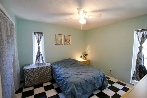 1462 Carolyn Lane Clearwater FL 33755