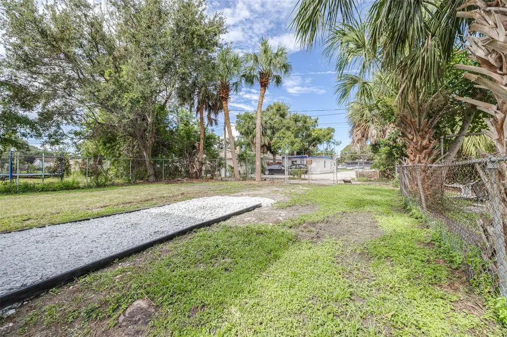 2325 Highland Street S St Petersburg FL 33705